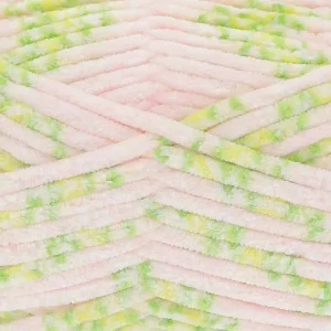 King Cole Yummy Chenille Shade 4747 Candy Rose