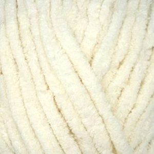Stylecraft Soft And Cosy Super Chunky 200g Shade 5718 Cream